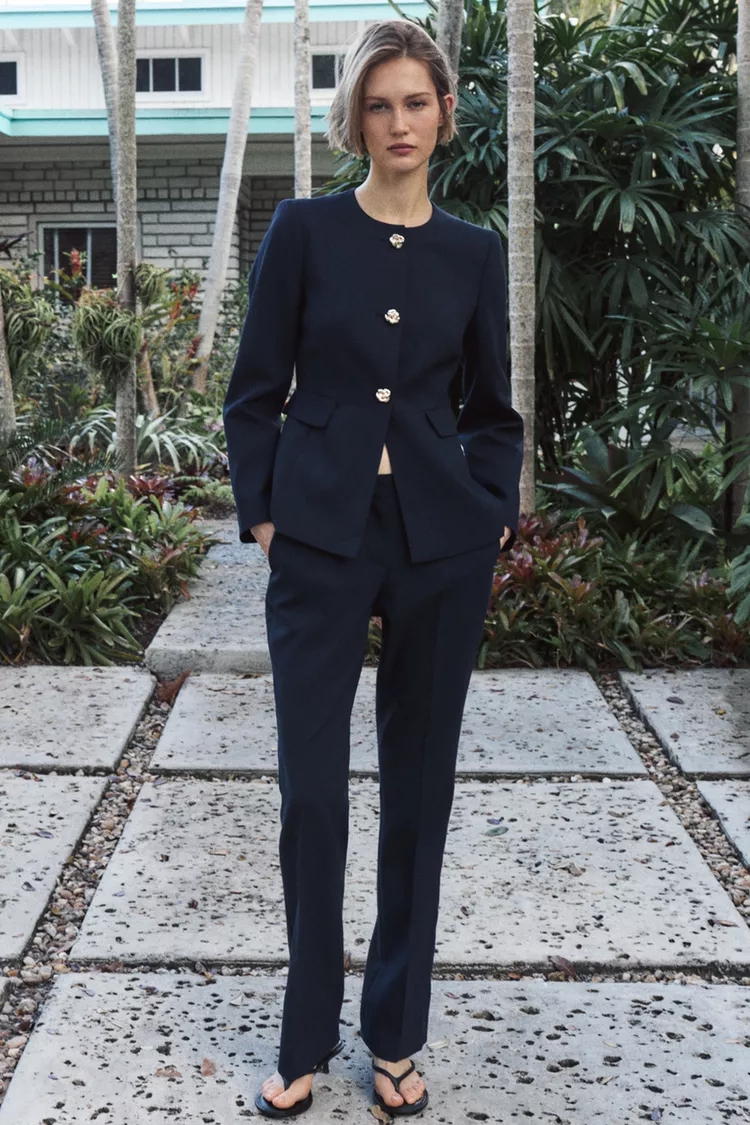 STRAIGHT MID-RISE PANTS