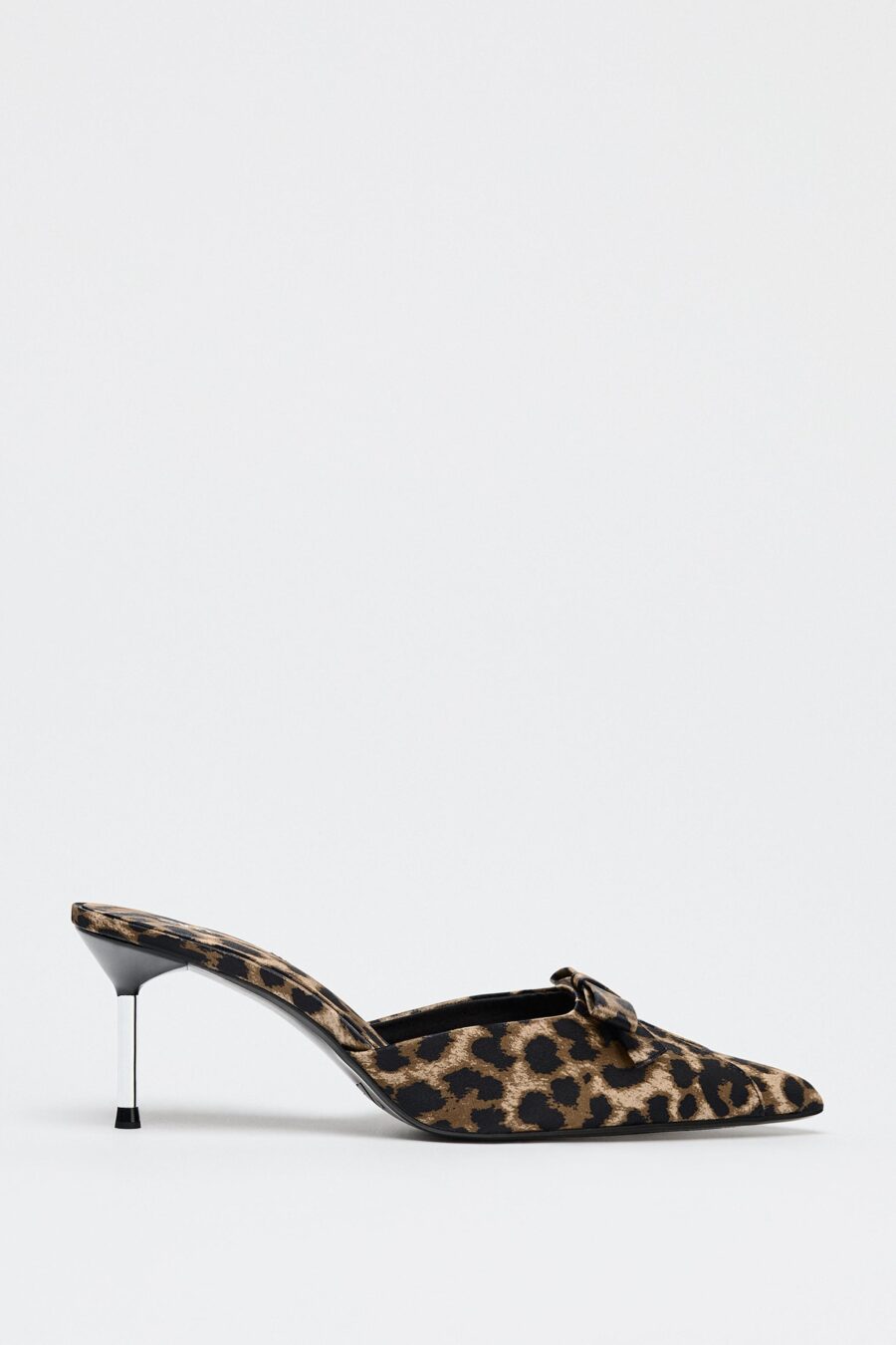 ANIMAL PRINT BOW HEELED MULES