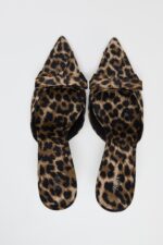 ANIMAL PRINT BOW HEELED MULES