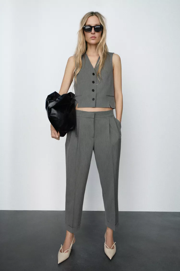 PANTS WITH DARTS AND CUFFED HEM